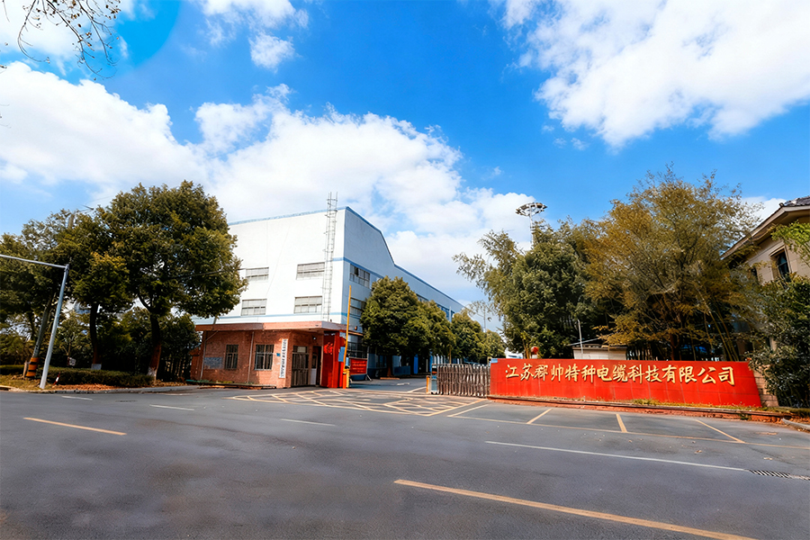 Taobh amuigh Monarcha